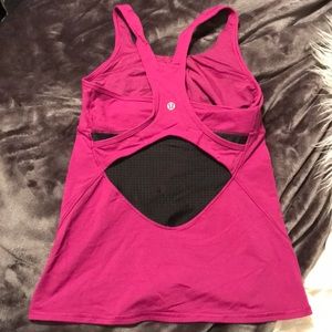 Pink lululemon 🍋 tank